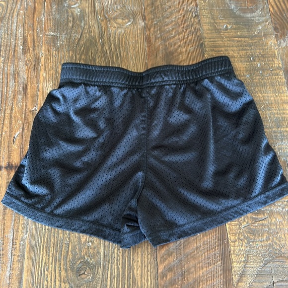 Lot of 2 pair Champion Mesh Athletic Shorts Girls Medium . - Picture 4 of 11